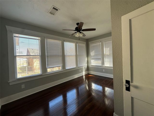 9405 Ashville Drive, Houston, TX 77051