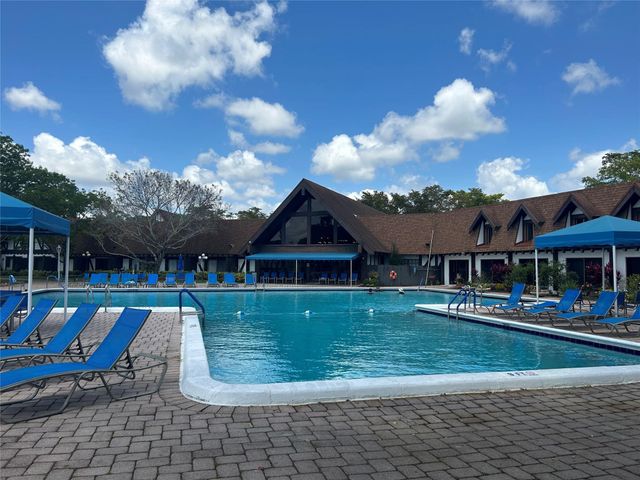 3710 INVERRARY Drive 1Y, Lauderhill, FL 33319