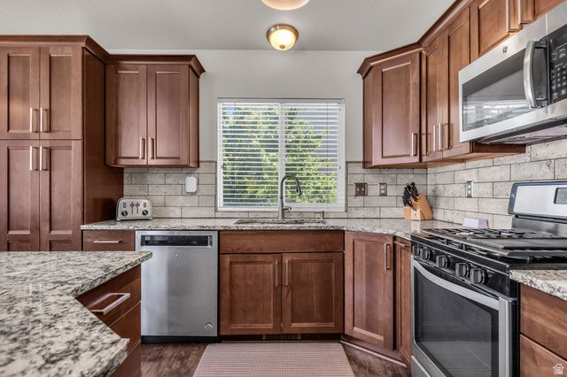 1173 INVERNESS DR, Syracuse, UT 84075