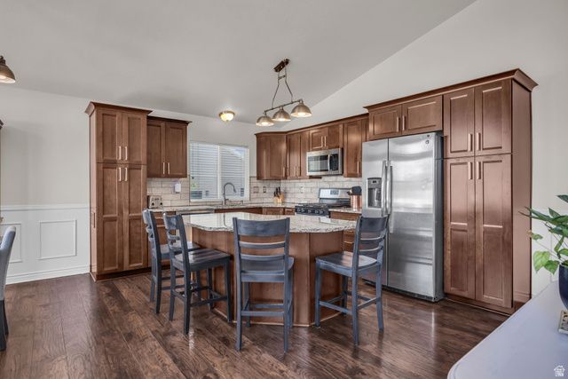 1173 INVERNESS DR, Syracuse, UT 84075