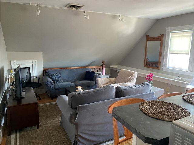 81 Mill Street 3, Newport, RI 02840