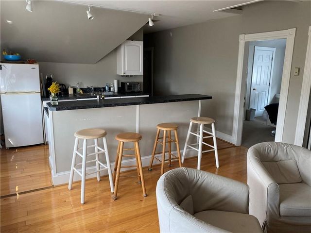 81 Mill Street 3, Newport, RI 02840