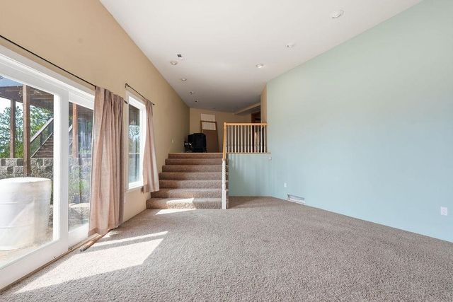 5914 N GATES Ln, Spokane, WA 99217