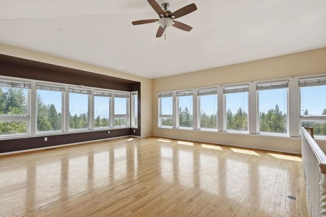 5914 N GATES Ln, Spokane, WA 99217