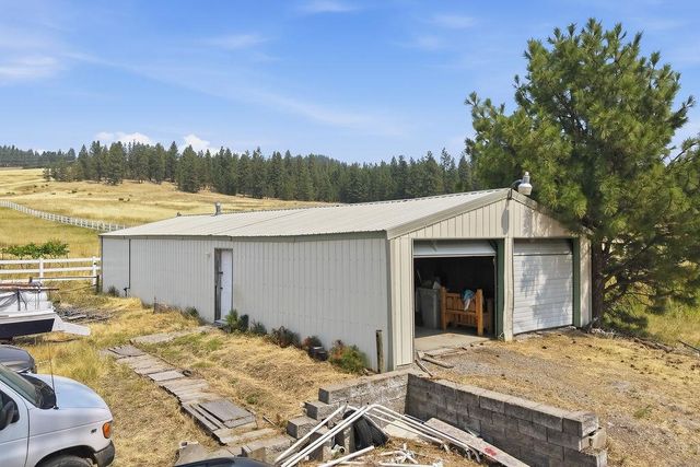 5914 N GATES Ln, Spokane, WA 99217