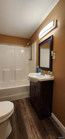 3213 Airway Avenue, St Louis, MO 63114