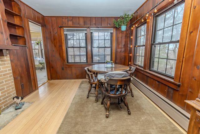 30 Sunset Trail, Portage, IN 46368