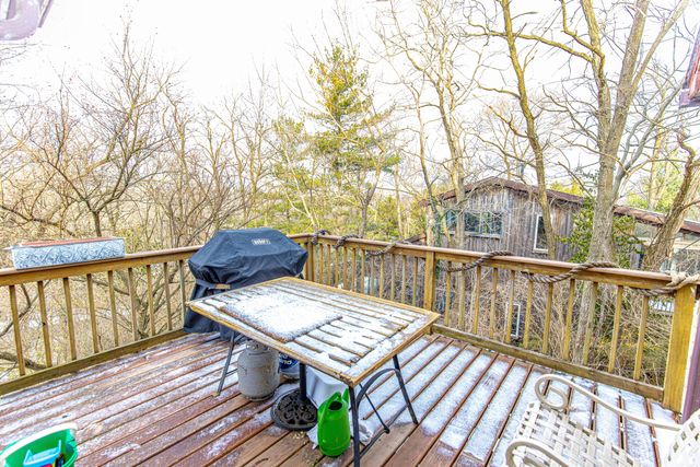 30 Sunset Trail, Portage, IN 46368