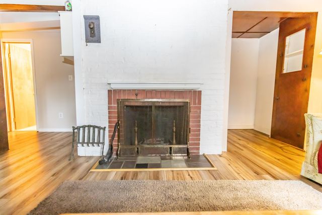 30 Sunset Trail, Portage, IN 46368