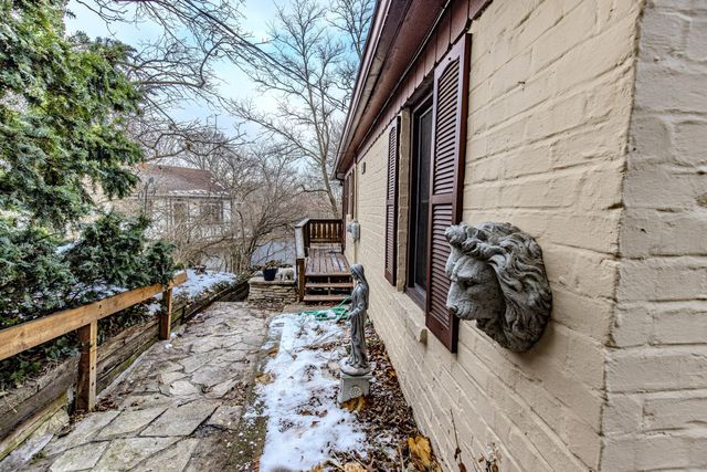 30 Sunset Trail, Portage, IN 46368