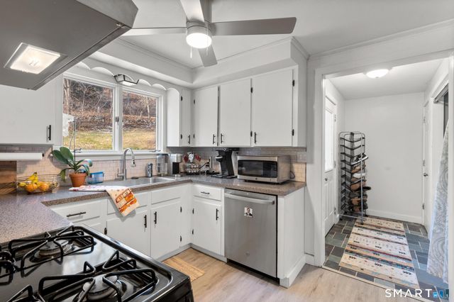 65 Weekeepeemee Road, Bethlehem, CT 06751