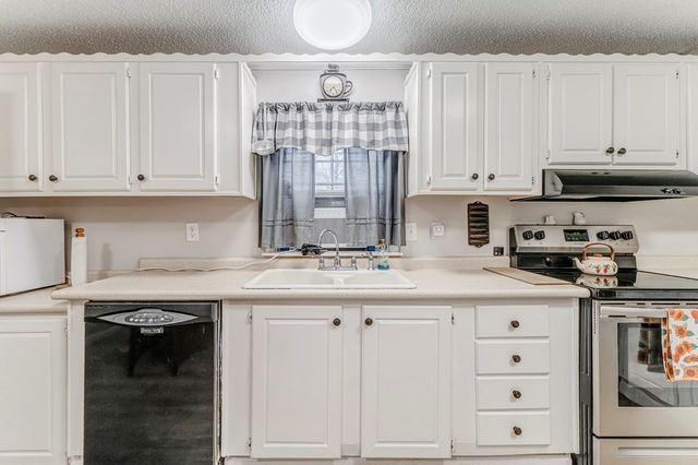 158 Forest Hill Drive, Chatsworth, GA 30705