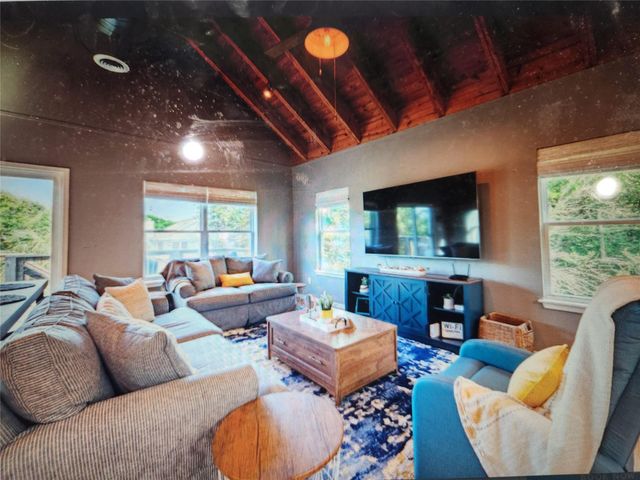 3813 Pirates Beach Circle, Galveston, TX 77554