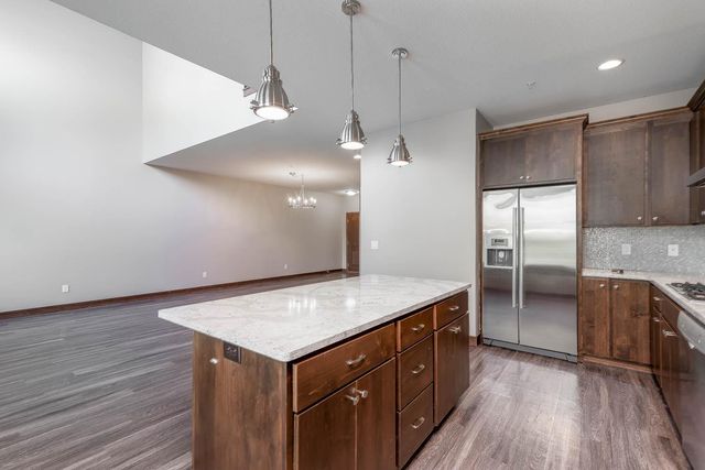 814 Pinnacle Path, Mankato, MN 56001