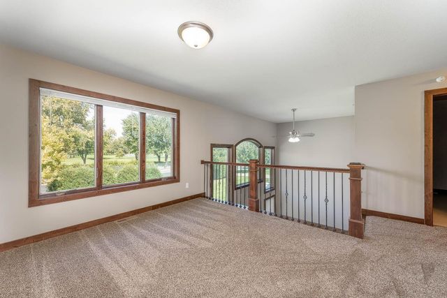 814 Pinnacle Path, Mankato, MN 56001