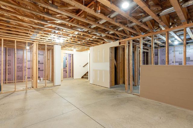 814 Pinnacle Path, Mankato, MN 56001