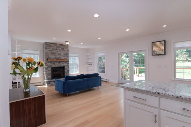 153 Westminster Road, Putney, VT 05346