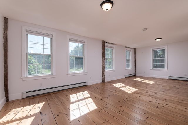 153 Westminster Road, Putney, VT 05346