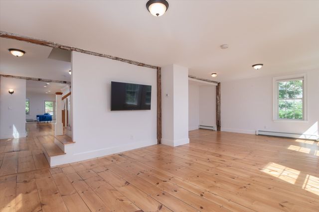 153 Westminster Road, Putney, VT 05346