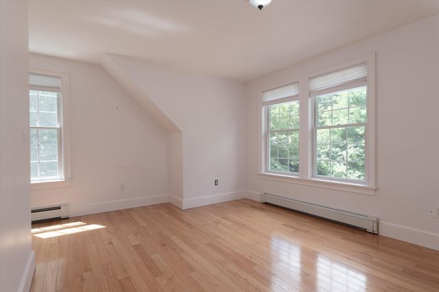 153 Westminster Road, Putney, VT 05346