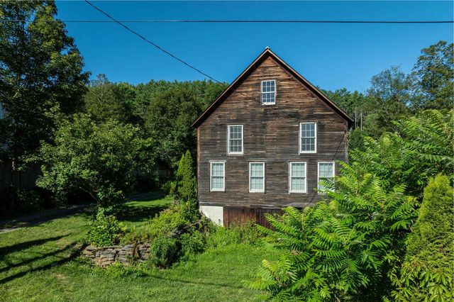 153 Westminster Road, Putney, VT 05346