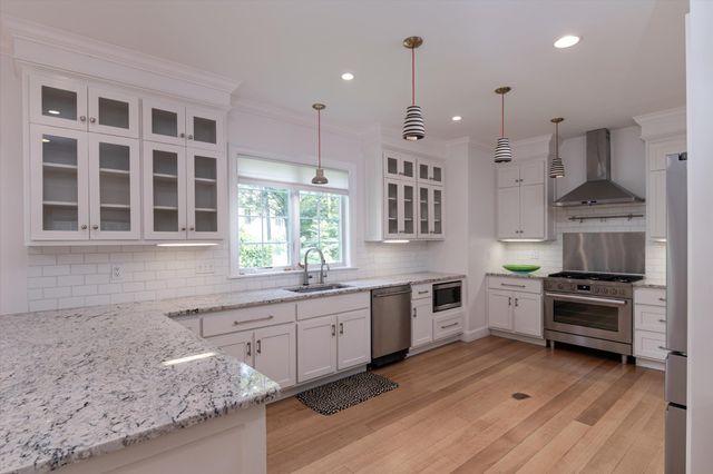 153 Westminster Road, Putney, VT 05346