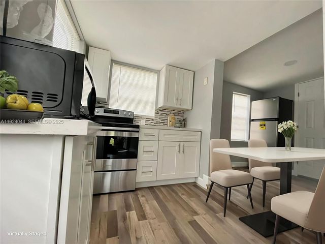 3003 NW 45th St A, Miami, FL 33142