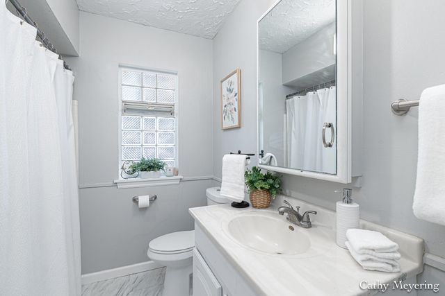 809 Everglade Drive SE, Grand Rapids, MI 49507