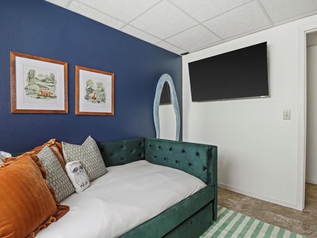 1074 Tinkham Trail, Baraboo, WI 53913