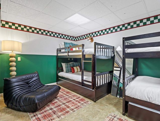 1074 Tinkham Trail, Baraboo, WI 53913