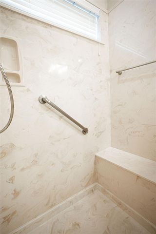 806 Heritage Oaks BND, Georgetown, TX 78633