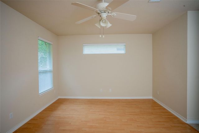 806 Heritage Oaks BND, Georgetown, TX 78633