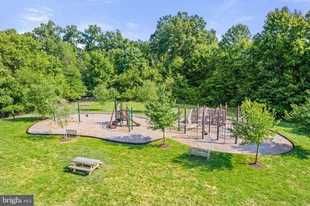 24921 BALMORAL GLEN CT, Aldie, VA 20105