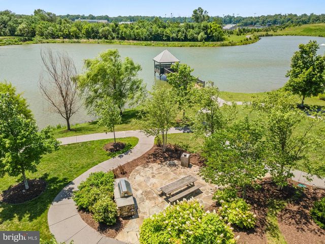 24921 BALMORAL GLEN CT, Aldie, VA 20105