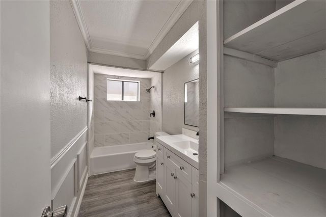 4505 Chaparral Drive, Baytown, TX 77521