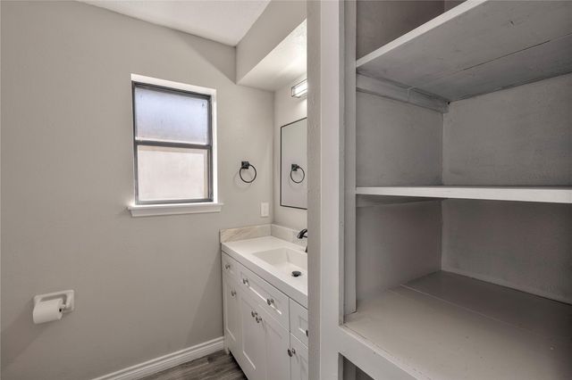 4505 Chaparral Drive, Baytown, TX 77521