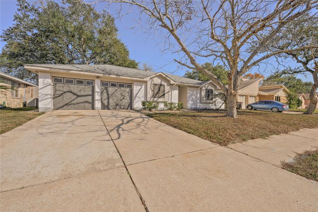 4505 Chaparral Drive, Baytown, TX 77521