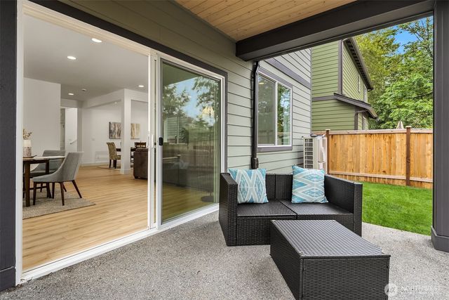 10668 SE 170th Place, Renton, WA 98055