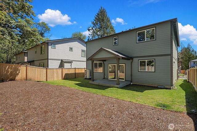 10668 SE 170th Place, Renton, WA 98055