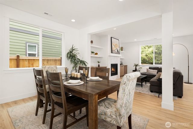 10668 SE 170th Place, Renton, WA 98055