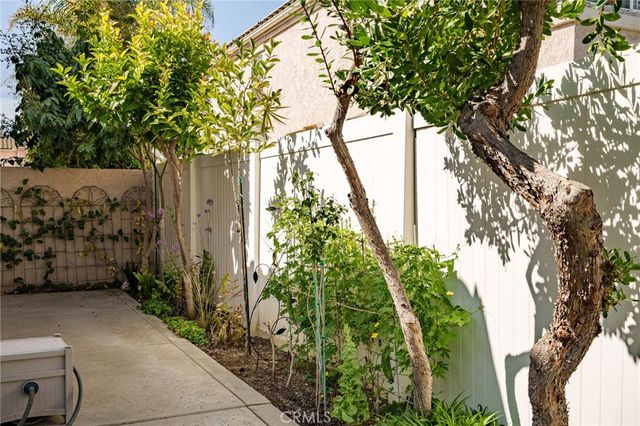 2163 Thyme, Corona, CA 92879