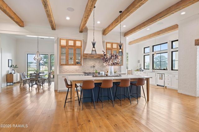 801 Breaux Road, Lafayette, LA 70506