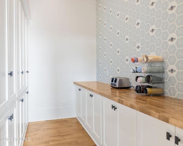 801 Breaux Road, Lafayette, LA 70506