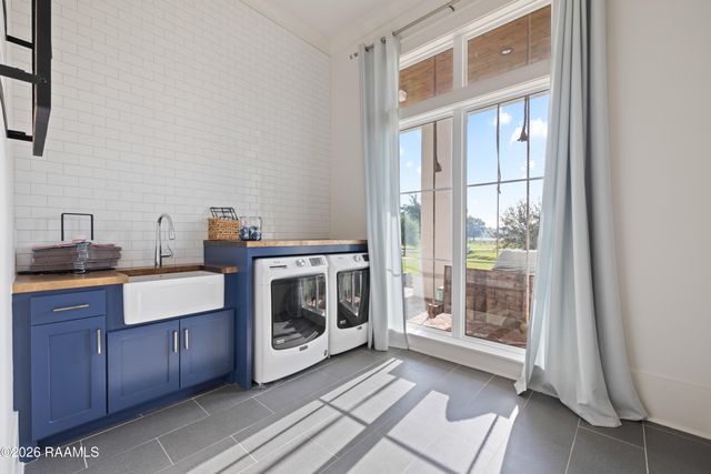 801 Breaux Road, Lafayette, LA 70506