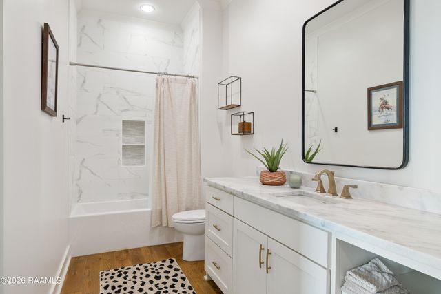 801 Breaux Road, Lafayette, LA 70506