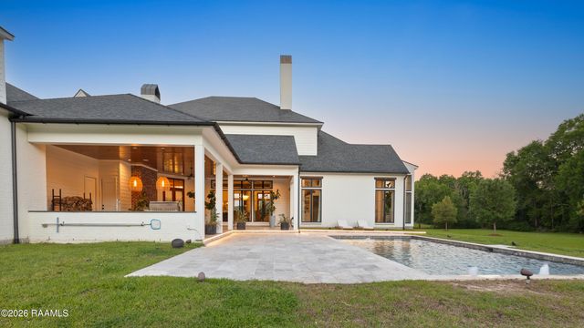 801 Breaux Road, Lafayette, LA 70506