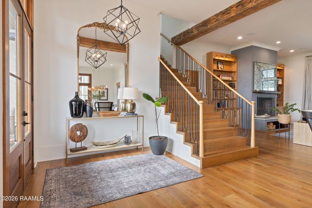 801 Breaux Road, Lafayette, LA 70506