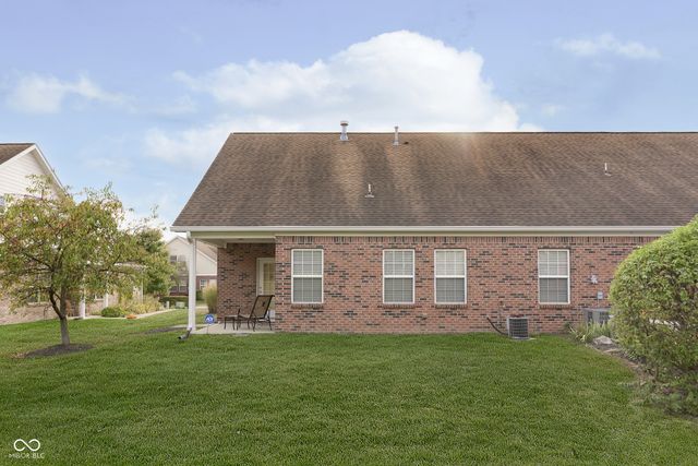5225 Dunewood Way, Avon, IN 46123