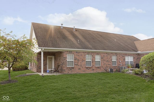 5225 Dunewood Way, Avon, IN 46123