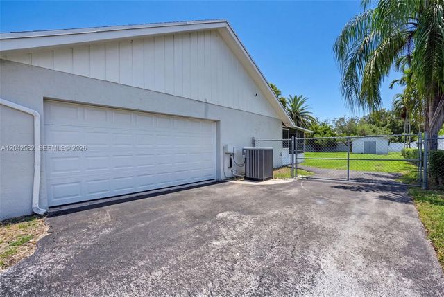 1728 NW 20th Street, Homestead, FL 33030